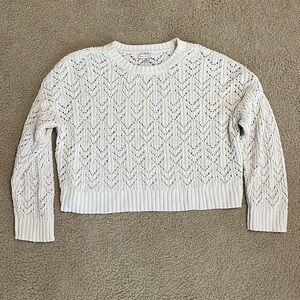 American Eagle cream cropped sweater size M